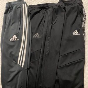 BUNDLE ADIDAS JOGGERS 🚨 PLEASE READ Description